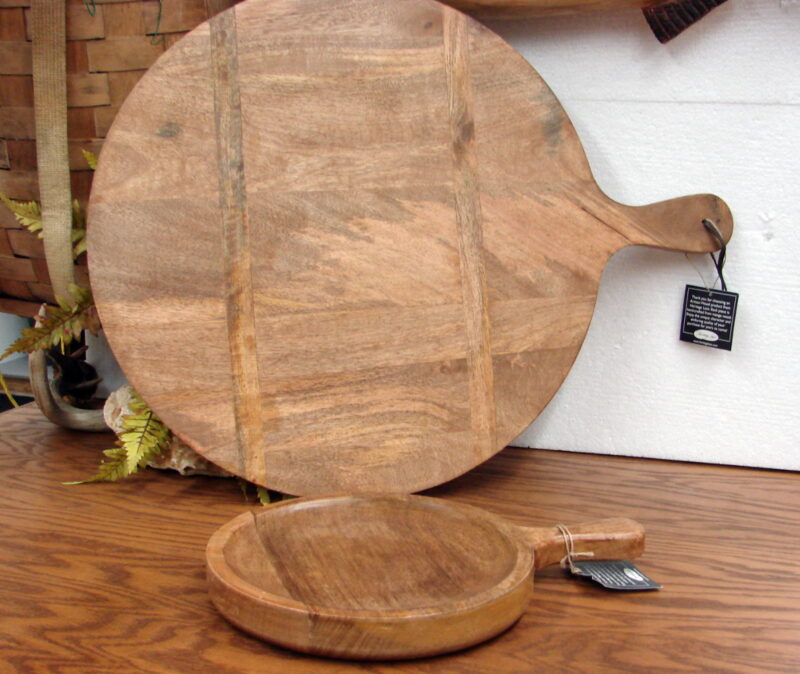 Artisan Entertaining Serving Mango Wood Oversized 20&#8243; Round Charcuterie Board, Moose-R-Us.Com Log Cabin Decor