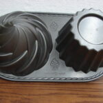 Scandinavian Nordic Ware Heavy Duty Oversized Cute Cupcake Mold Cake Pan
