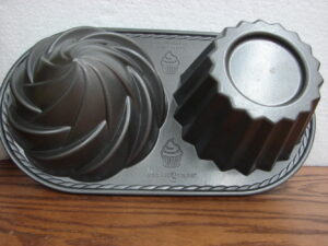 Swedish Vintage 116 Baking Metal Molds Sandbakkel Cookie Biscuit