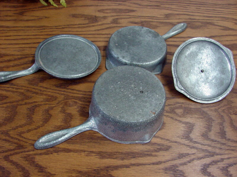 Vintage Hammered Aluminum Toy Salesman Sample Cookware Griddle Pot Fry Pan Lid, Moose-R-Us.Com Log Cabin Decor