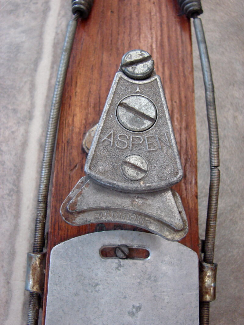 Vintage Hickory Wood Snow Skis Metal Tips Iron Rails Aspen Cortina Complete Bindings, Moose-R-Us.Com Antiques Collectibles Log Cabin Decor