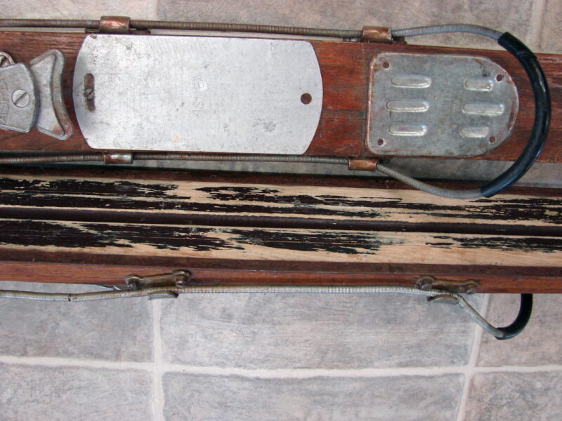 Vintage Hickory Wood Snow Skis Metal Tips Iron Rails Aspen Cortina Complete Bindings, Moose-R-Us.Com Antiques Collectibles Log Cabin Decor