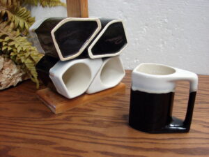 Rodolfo Padilla Stoneware Pottery Drip Glaze Set/5 Mugs and Wood Stand Black White