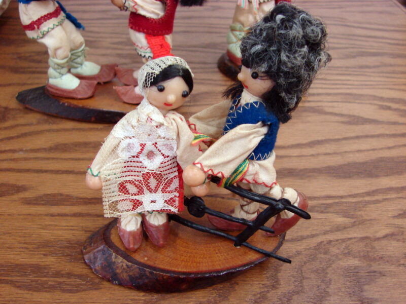Vintage USSR Ukraine Traditional Costume Cloth Wool Doll Figurine 4 Piece Set, Moose-R-Us.Com Log Cabin Decor