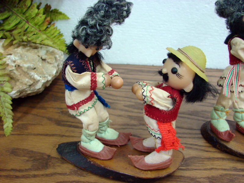 Vintage USSR Ukraine Traditional Costume Cloth Wool Doll Figurine 4 Piece Set, Moose-R-Us.Com Log Cabin Decor