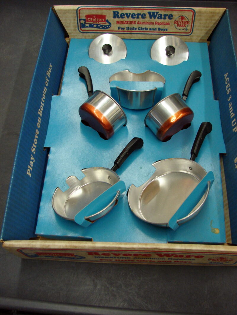 Vintage Revere Ware Copper Bottom Pots Pans Teapot Kitchen Cookware, Moose-R-Us.Com Log Cabin Decor