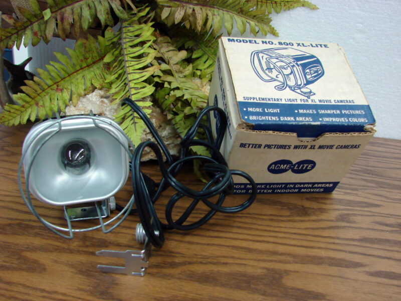 Vintage Acme-Lite No.800 XL-LITE for Movie Cameras w/ Box, Moose-R-Us.Com Log Cabin Decor