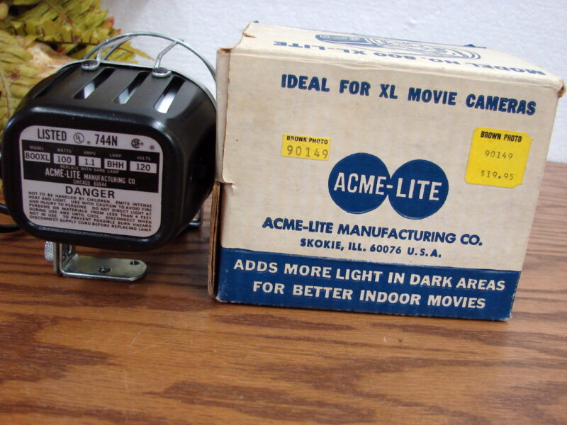 Vintage Acme-Lite No.800 XL-LITE for Movie Cameras w/ Box, Moose-R-Us.Com Log Cabin Decor
