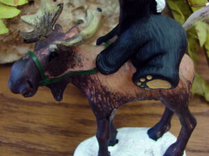 New Big Sky Carvers Bearfoots Bears Jeff Fleming Bear Riding Moose Ornament