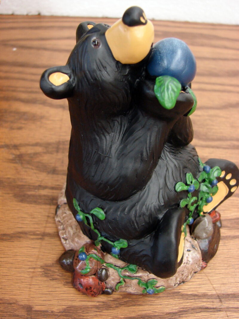New Big Sky Carvers Bearfoots Bears Jeff Fleming Berry Heaven Figurine, Moose-R-Us.Com Log Cabin Decor