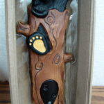 New Big Sky Carvers Bearfoots Bears Jeff Fleming Friendly Bear Single Hook