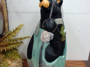 New Big Sky Carvers Bearfoots Bears Jeff Fleming Grand Huck Fishing Bear