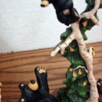 New Big Sky Carvers Bearfoots Bears Jeff Fleming Leave it to Beavers Figurine - Image 3
