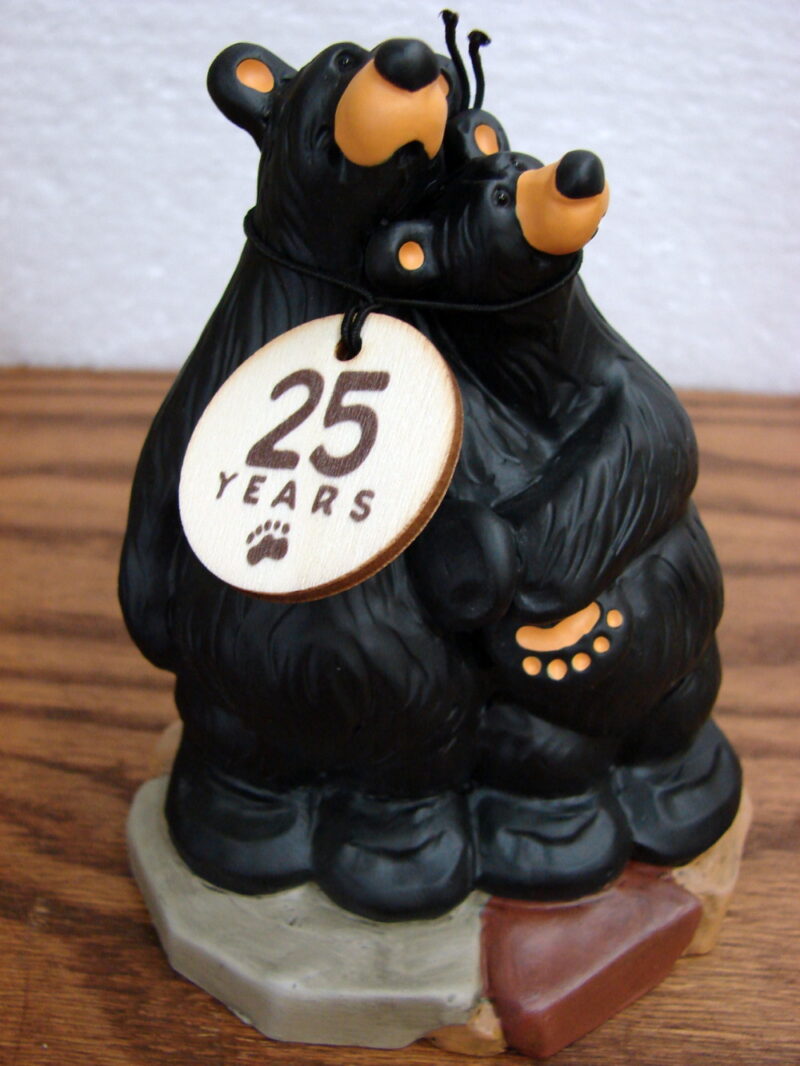 New Big Sky Carvers Bearfoots Bears Jeff Fleming Bears Love You Beary Much Figurine, Moose-R-Us.Com Log Cabin Decor