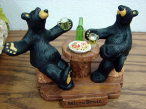 New Big Sky Carvers Bearfoots Bears Jeff Fleming Bears Micro Bruin Figurine