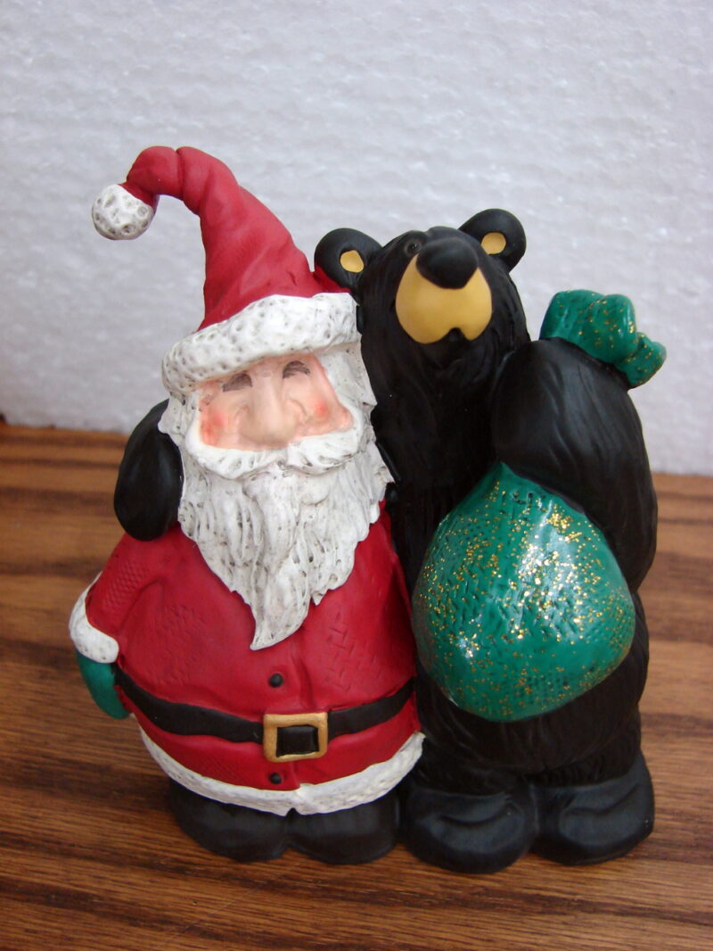 New Big Sky Carvers Bearfoots Bears Jeff Fleming Santa&#8217;s Buddy Bear Figurine, Moose-R-Us.Com Log Cabin Decor