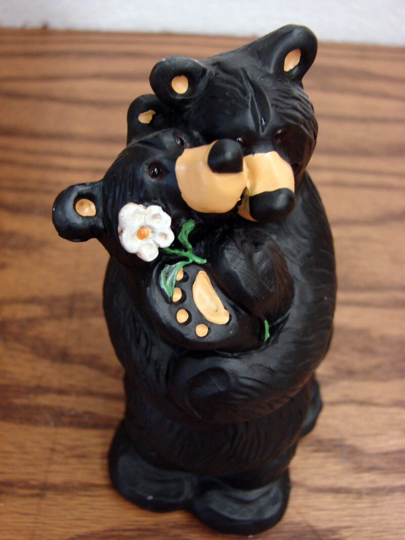 New Big Sky Carvers Bearfoots Bears Jeff Fleming Summers Love Bear Figurine, Moose-R-Us.Com Log Cabin Decor