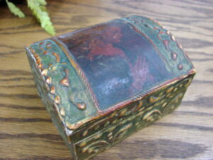 Antique Miniature Wood Salesman Sample Trunk Dresser Vintage Jewelry