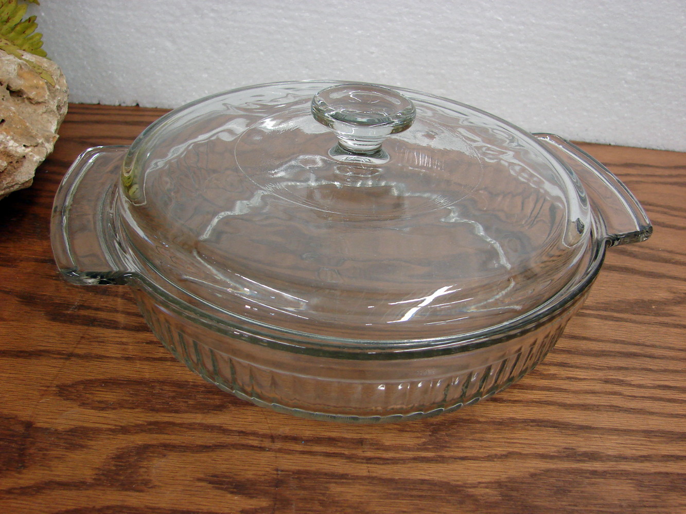 Vintage Anchor Hocking 1430 Ribbed Wavy Glass Casserole w/ Lid