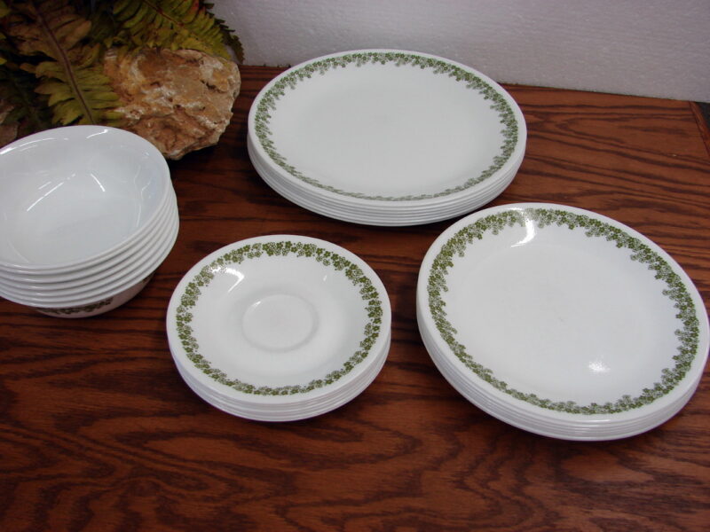Vintage Corelle Spring Green Crazy Daisy Dinnerware and Accessories NIB 20 pc Set, Moose-R-Us.Com Log Cabin Decor