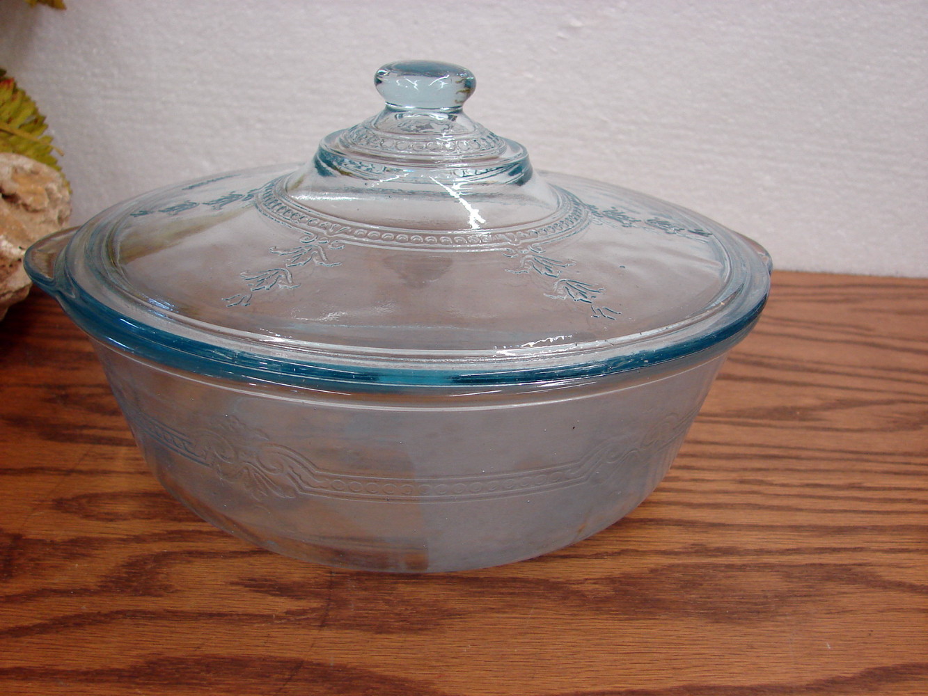 Anchor Hocking Clear Gray 8 Cup Measuring Cup Batter Bowl 2 Quart Large -   Log Cabin Decor
