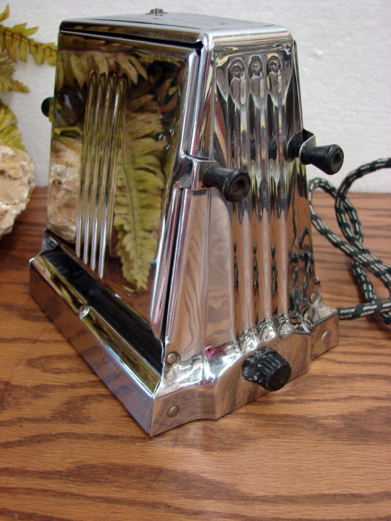 1930&#8217;s Antique GE Toaster Chrome Flip Door Bell Alarm Hotpoint #129T42, Moose-R-Us.Com Log Cabin Decor