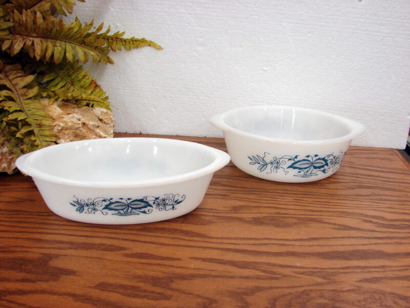 Vintage Glasbake USA Milk Glass Old Town Blue Onion Serving Set, Moose-R-Us.Com Log Cabin Decor