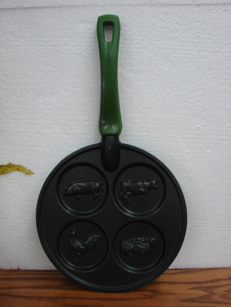 Scandinavian Nordic Ware Heavy Duty Skillet Mold Farm Animals, Moose-R-Us.Com Log Cabin Decor