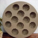 Pampered Chef Silicone Rose Flower Round Floral Cupcake Baking Mold - Image 3