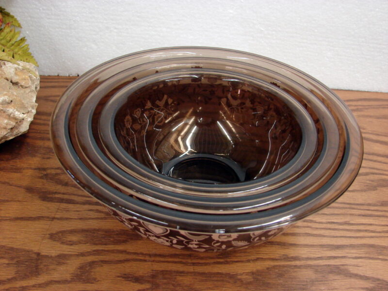 Vintage PYREX Amber Festive Harvest Brown Set/3 Nesting Mixing Bowls, Moose-R-Us.Com Log Cabin Decor