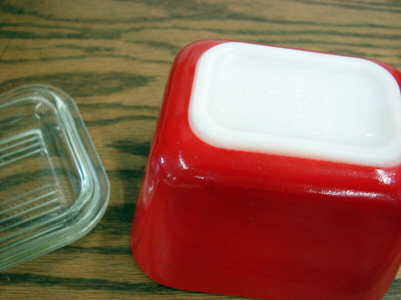 Vintage PYREX Primary Color Red Small Rectangular Refrigerator Bowl w/ Ribbed Lid, Moose-R-Us.Com Log Cabin Decor