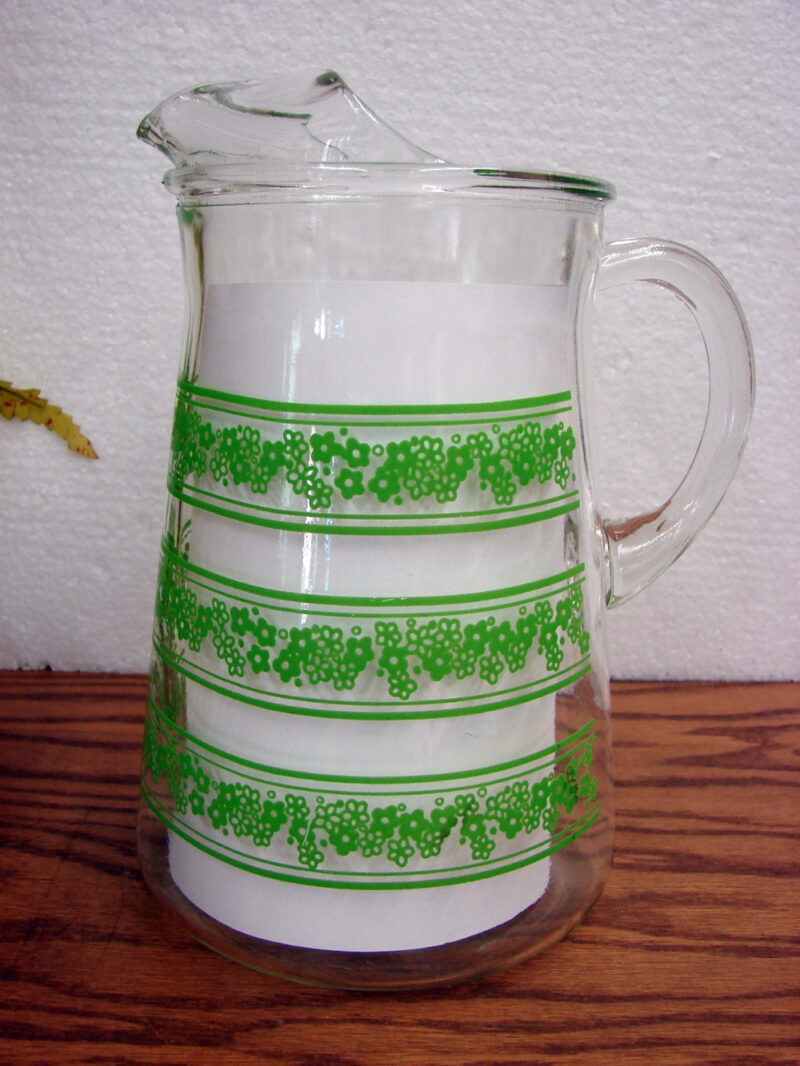 Vintage Corelle Spring Green Crazy Daisy Dinnerware and Accessories NIB 20 pc Set, Moose-R-Us.Com Log Cabin Decor