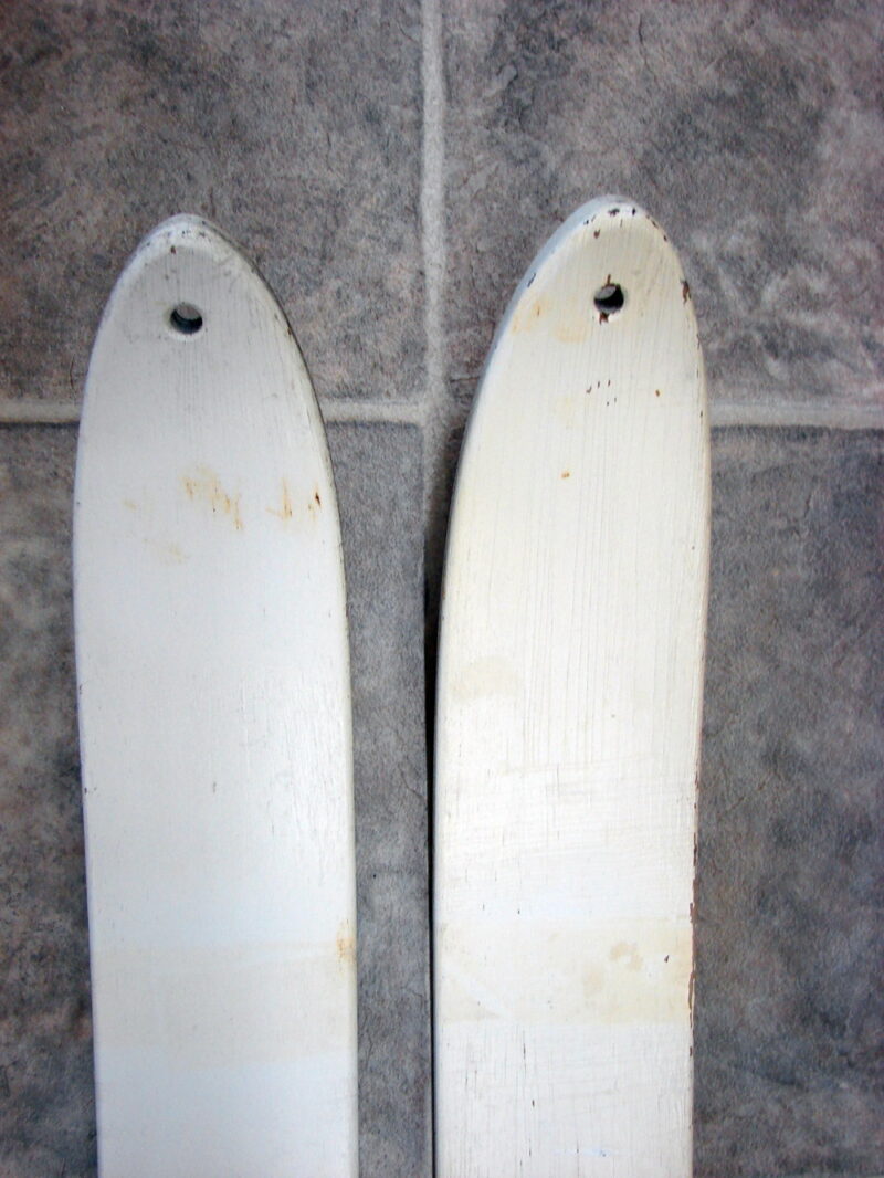 Vintage CA Lund Wood Snow Skis WWII 10th Mountain Division 1951 NOS Unmounted, Moose-R-Us.Com Log Cabin Decor