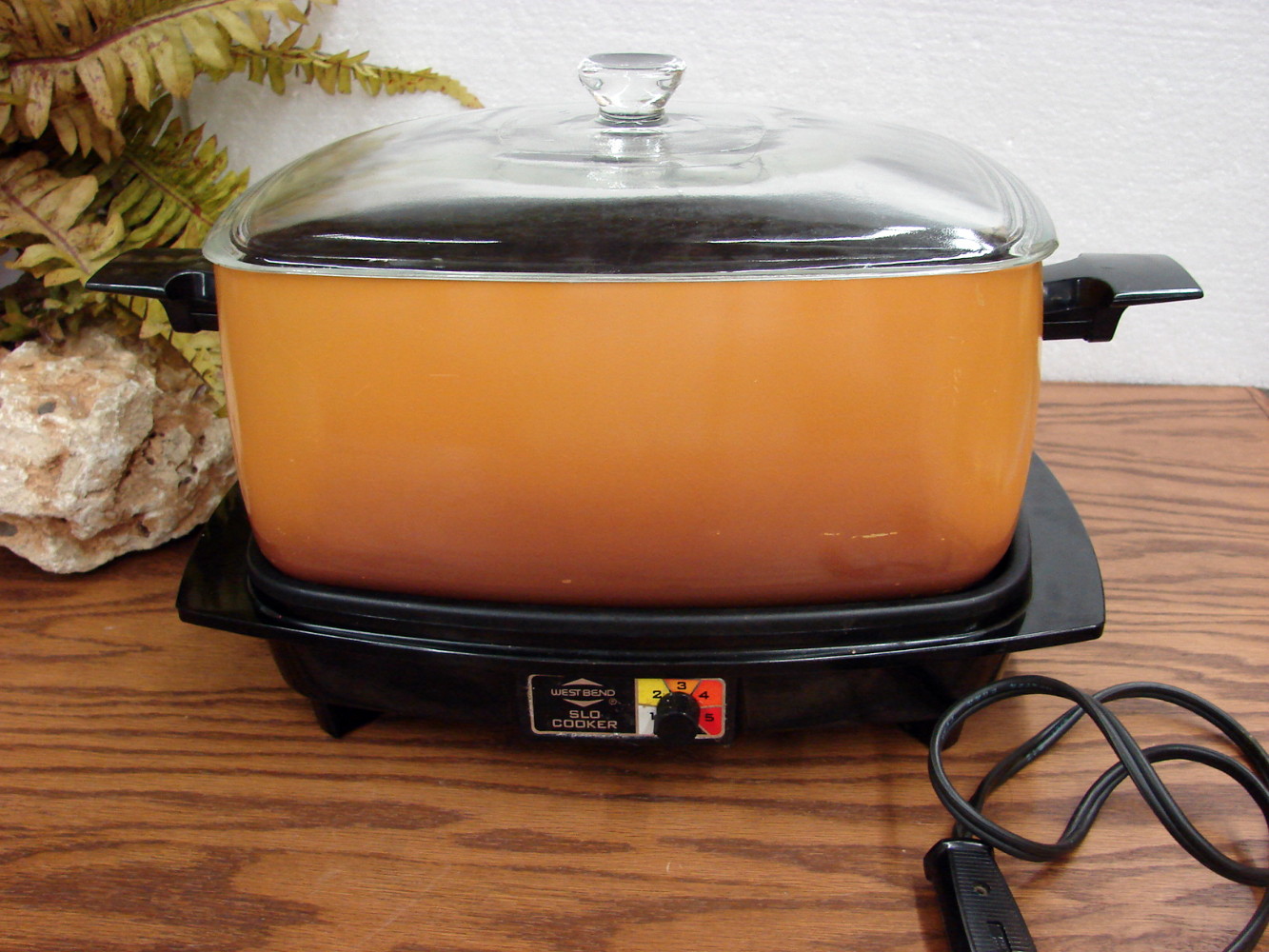 Vintage West Bend Slow Cooker Bean Pot Crockpot MCM Small Appliance