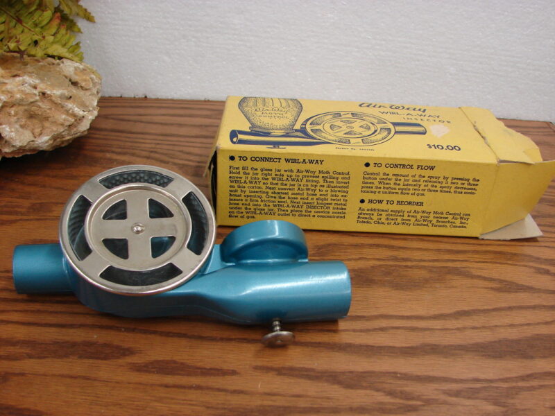 Vintage Air Way Wirl-A-Way Insector Bug Moth Control Sprayer NIB, Moose-R-Us.Com Log Cabin Decor