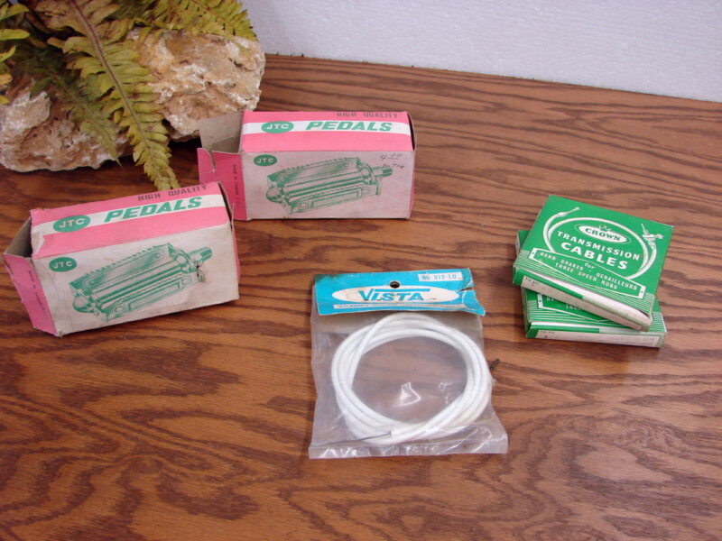 Vintage Bicycle Light Reflectors Peddle Boxes Cables Parts Lot, Moose-R-Us.Com Log Cabin Decor