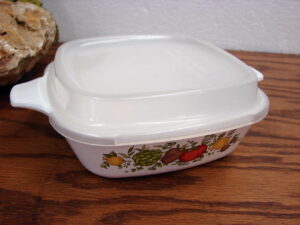 Vintage Corning Ware Spice of Life P-41 Small Square 1 3/4 Cup Casserole w/ Storage Lid
