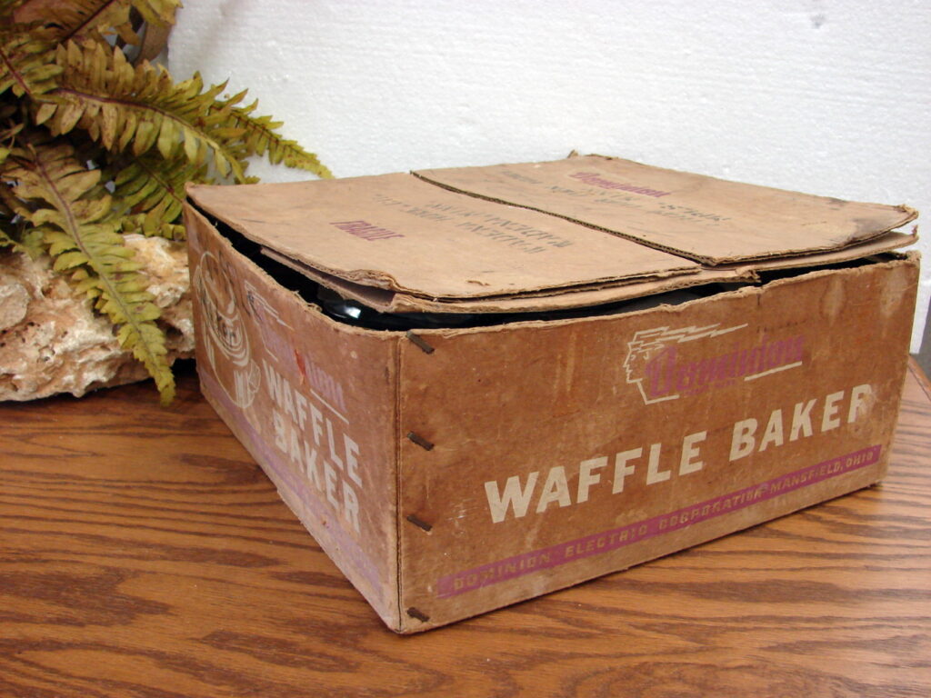 Vintage Round Chrome Dominion Waffle Maker Baker w/ Original Box