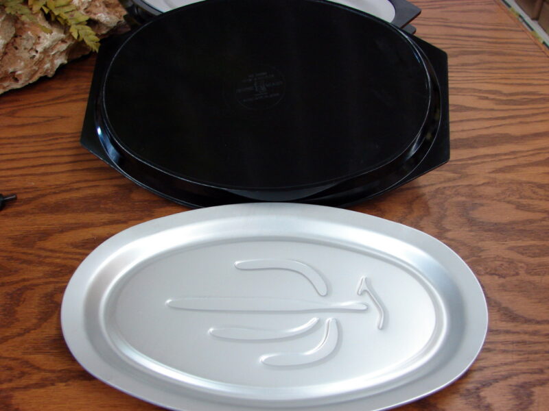 Vintage New Scandinavian Nordic Ware Serv-A-Sizzler Steak Platter Fajita Holder Set/6, Moose-R-Us.Com Log Cabin Decor