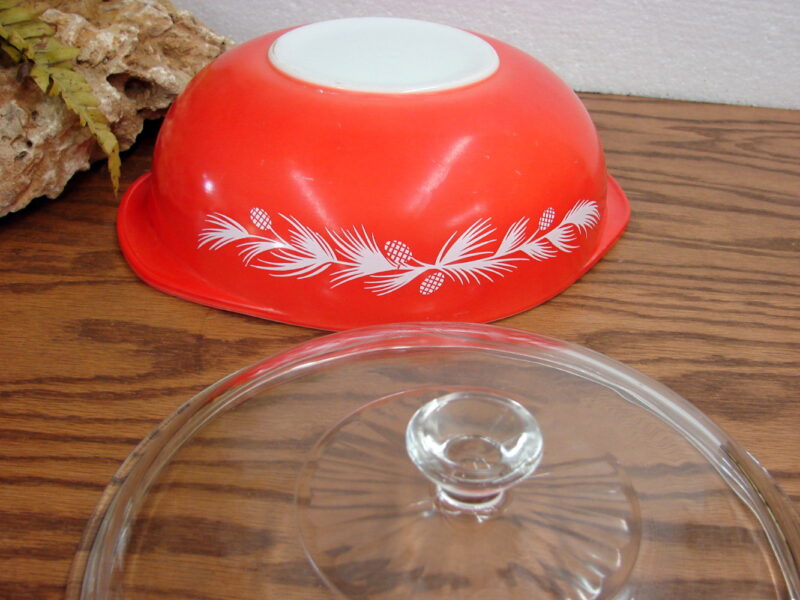 Vintage PYREX Red Holiday Pine Promotional 024 Round Casserole w/ Original Lid, Moose-R-Us.Com Log Cabin Decor