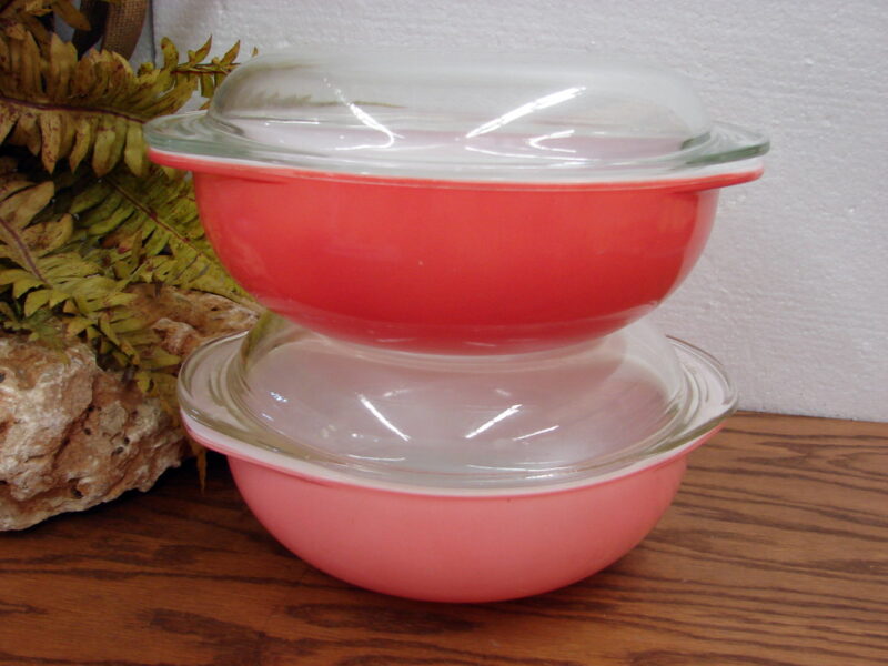 Vintage PYREX 024 Flamingo Pink 2 Qt Round Casserole w/ Matching Lid, Moose-R-Us.Com Log Cabin Decor