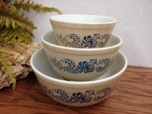 Set/3 Vintage PYREX Homestead Blue Pattern #401-403 Round Nesting Mixing Bowls as is