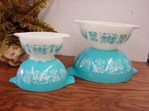 Vintage PYREX Butterprint Amish Pattern Kitchenware Cookware Accessories