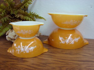 Set/4 Vintage PYREX Butterfly Gold II #441 442 443 444 Cinderella Mixing Nesting Bowl