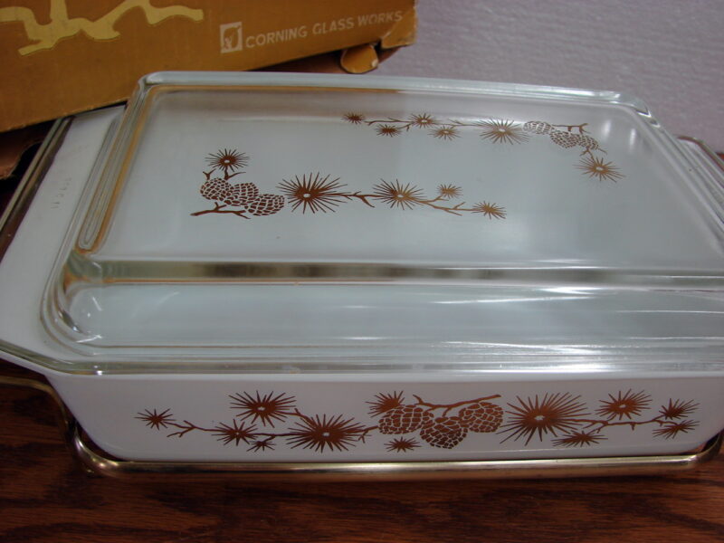 Vintage PYREX Golden Pinecone Casserole 2 Quart w/ Cradle Original Box, Moose-R-Us.Com Log Cabin Decor