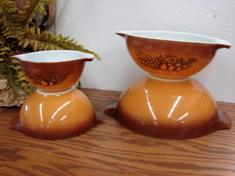 Vintage PYREX Old Orchard Nesting Mixing Bowl Set 441 442 443 444, Moose-R-Us.Com Log Cabin Decor