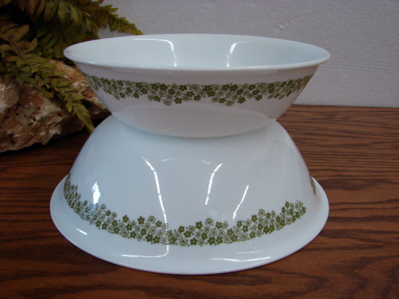 Vintage Corelle Spring Green Crazy Daisy Dinnerware and Accessories NIB 20 pc Set, Moose-R-Us.Com Log Cabin Decor