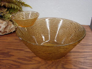 Vintage Anchor Hocking Soreno Gold Amber Chip 'n Dip w/ Bracket
