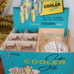 Vintage Anchor Hocking Butterprint NIB Cooler Set Pennsylvania Dutch Glasses Pitcher - Image 6