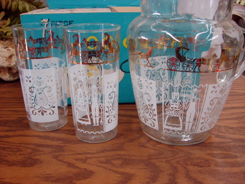 Vintage Anchor Hocking Butterprint NIB Cooler Set Pennsylvania Dutch Glasses Pitcher, Moose-R-Us.Com Log Cabin Decor